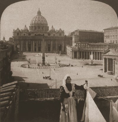 São Petersburgo e o Vaticano, 1905. de Works and Sun Sculpture Studios