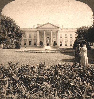 A Casa Branca, Washington DC, 1908. de Works and Sun Sculpture Studios