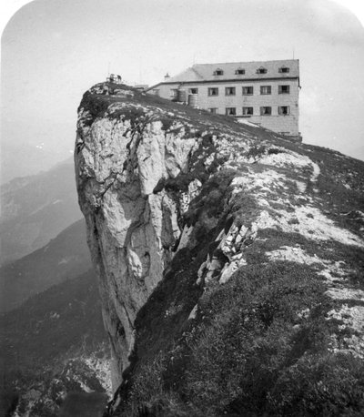 Hotel no topo do Monte Schafberg, Salzkammergut, Áustria, c1900s. de Wurthle and Sons