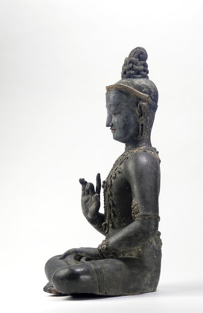 Bodisatva estilo nepalês chinês (laca, pano, vestígios de tinta azul, dourada, verde e folha de ouro) de Yuan Dynasty Chinese School