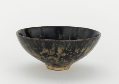 Tigela de chá, província de Jiangxi, final do século XIII a final do século XIV (cerâmica) de Yuan Dynasty Chinese School
