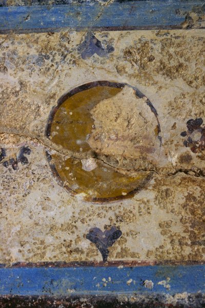 Fragmento fresco, Salus Augusta Temple-Cryptoporticus, antiga cidade romana de Urbs Salvia, Urbisaglia, Marche, Itália (foto) de William Walcutt