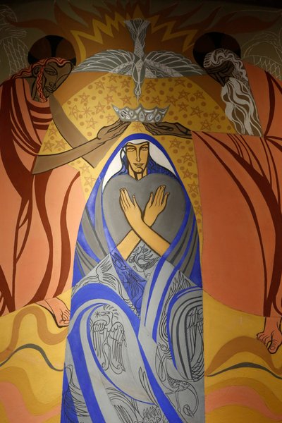 Fresco na igreja de Saint James, Montrouge, França. A coroação da Virgem Maria de . .