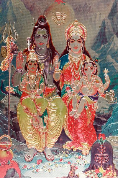 Deus Shiva e Deusa Parvati com seu filho Ganesha. de . .