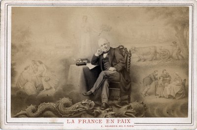 Comuna de Paris: retrato de Louis Adolphe Thiers (1797-1877) sentado sobre o dragão, símbolo provável da comuna. de Frederick (attr. to) Barnard