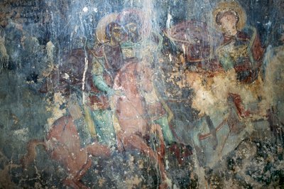Santos a cavalo, fresco na igreja bizantina de Agios Athanasios, Kefali, Creta, Grécia (foto) de Theodore Charles Ange Coquelin