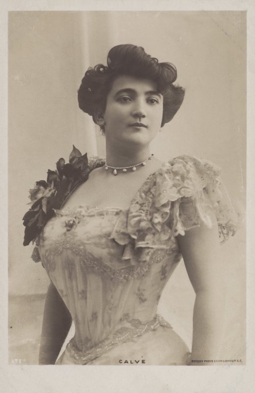 Emma Calve, soprano lírico francês (foto a p/b) de (after) English photographer