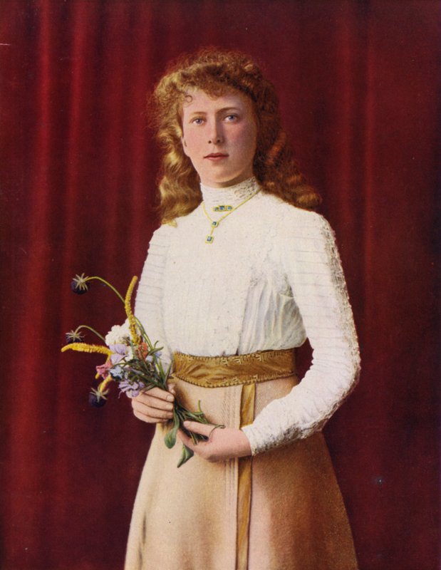 Princesa Maria em 1909 (foto a cores) de (after) English photographer