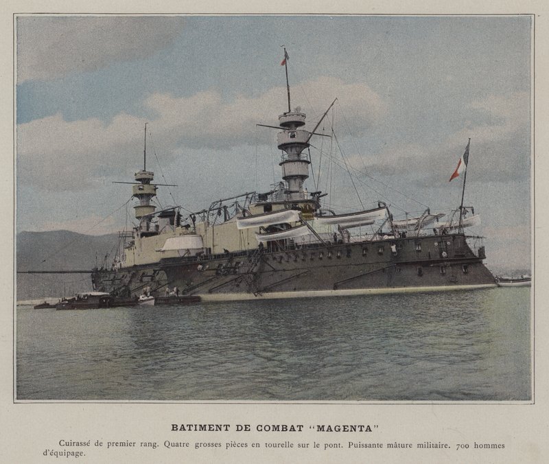 Batiment de Combat "Magenta" (foto colorida) de (after) French Photographer