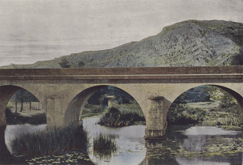 Beaulieu, Le Pont Barre (foto colorida) de (after) French Photographer