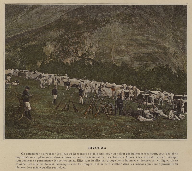 Bivouac (foto colorida) de (after) French Photographer