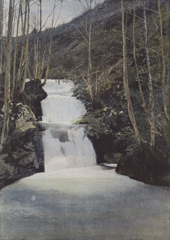 Cachoeira Benet, perto de Murat (foto colorida) de (after) French Photographer