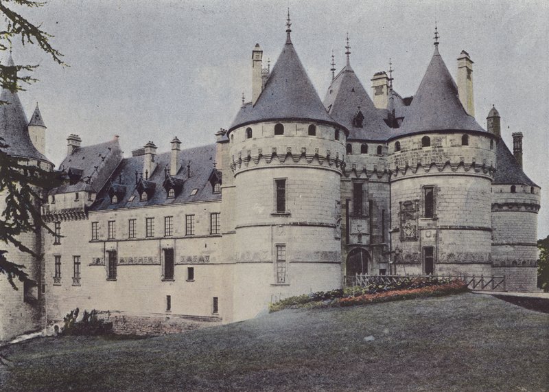 Castelo de Chaumont (foto colorida) de (after) French Photographer