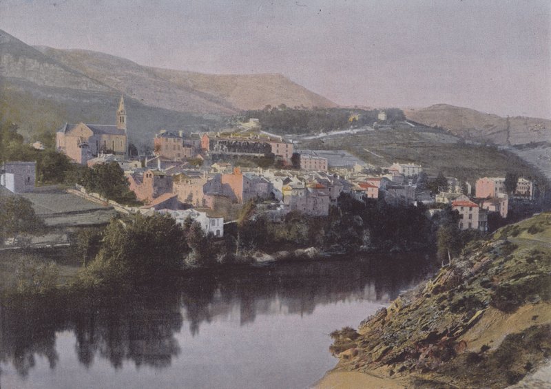 Creyssels on the Tarn (foto colorida) de (after) French Photographer
