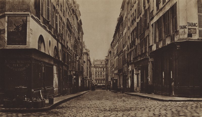 Rue des Moulins por volta de 1866, demolida para a construção da Avenue de l