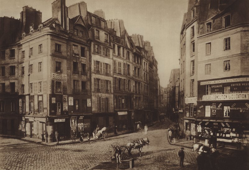 A antiga praça Maubert (foto a p/b) de (after) French Photographer
