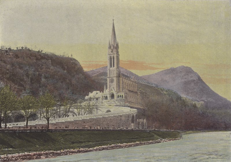 Lourdes, A Basílica (foto colorida) de (after) French Photographer