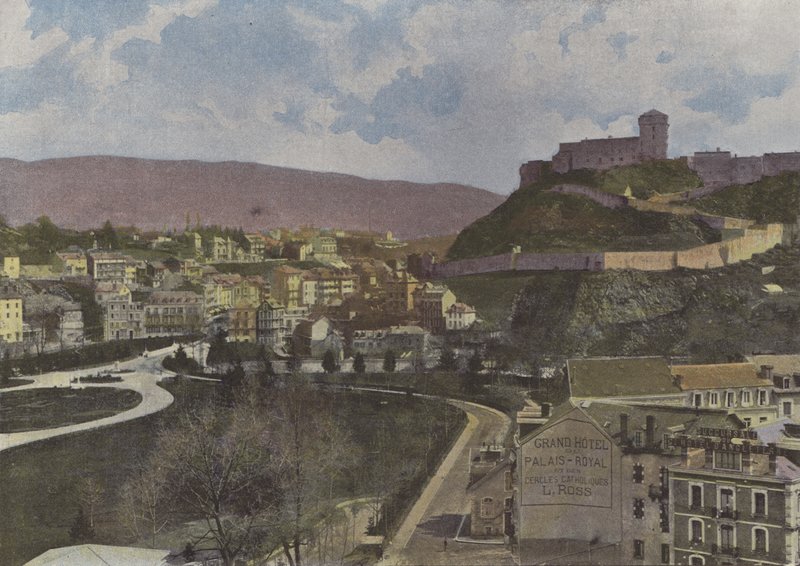 Lourdes, Vue generale (foto colorida) de (after) French Photographer