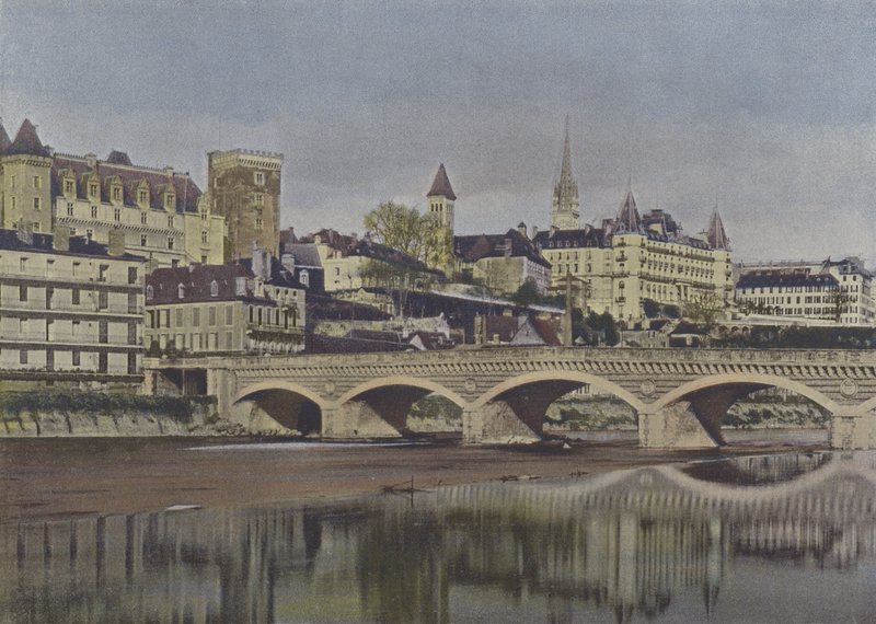 Pau, Vue generale (foto colorida) de (after) French Photographer