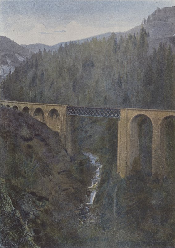 Ponte ferroviária em Liorant (foto colorida) de (after) French Photographer