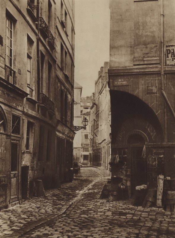 Rue des Marmousets em 1864, tirada da rue Saint-Landry, estava no local do novo Hotel-Dieu (foto a p/b) de (after) French Photographer