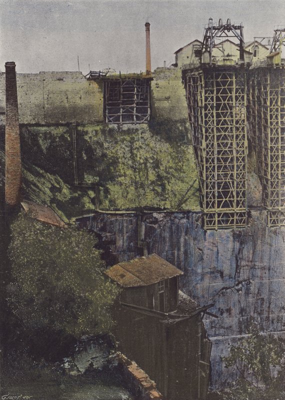 Trelaze, Les Ardoisieres (foto colorida) de (after) French Photographer