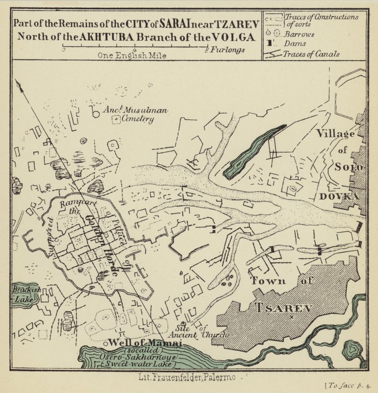 Parte dos restos da cidade de Sarai perto de Tzarev Norte do ramo de Akhtuba do Volga de English School