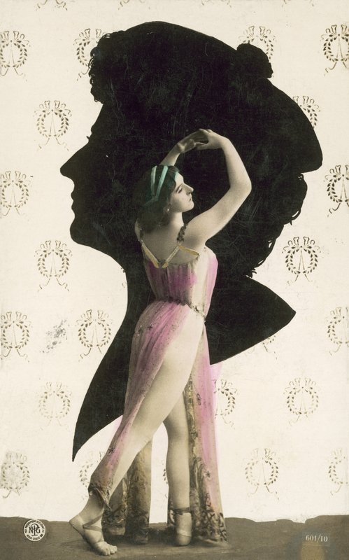 Menina, com, golpear, expôs, pernas, com, cabeça silhueta, atrás de de French Photographer