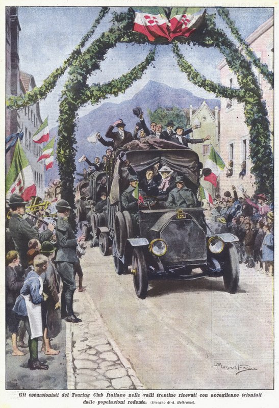 Os caminhantes do Italian Touring Club nos vales do Trentino receberam com boas-vindas de Achille Beltrame
