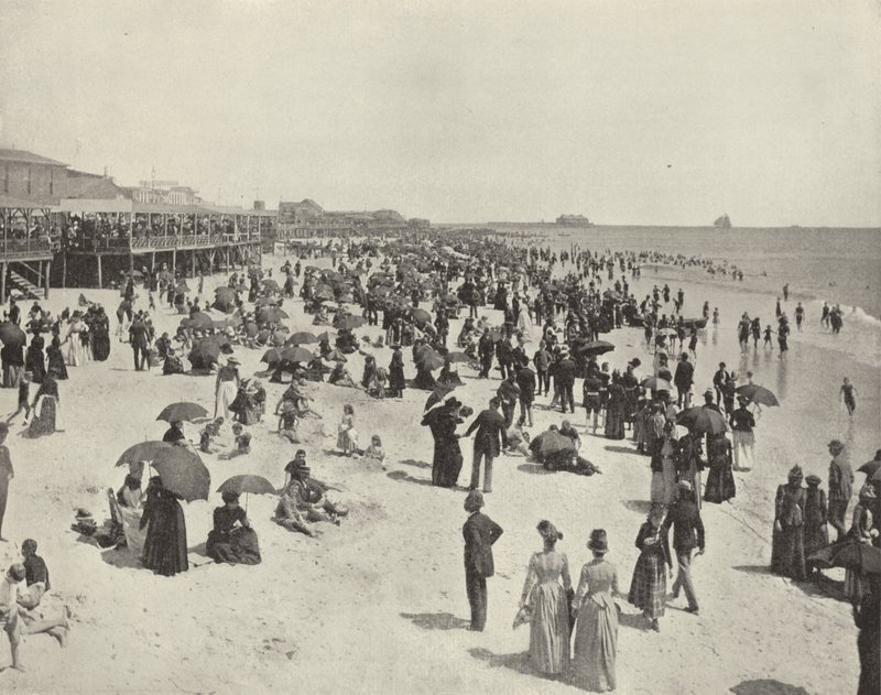 Praia em Atlantic City, New Jersey (foto a p/b) de American Photographer (after)