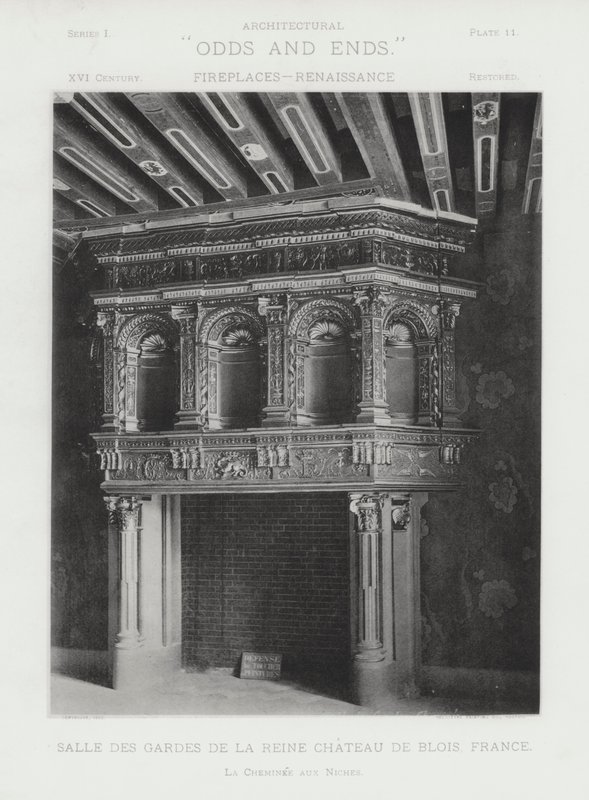 Lareira: Salle Des Gardes De La Reine, Chateau De Blois, França (foto a p/b) de American Photographer (after)