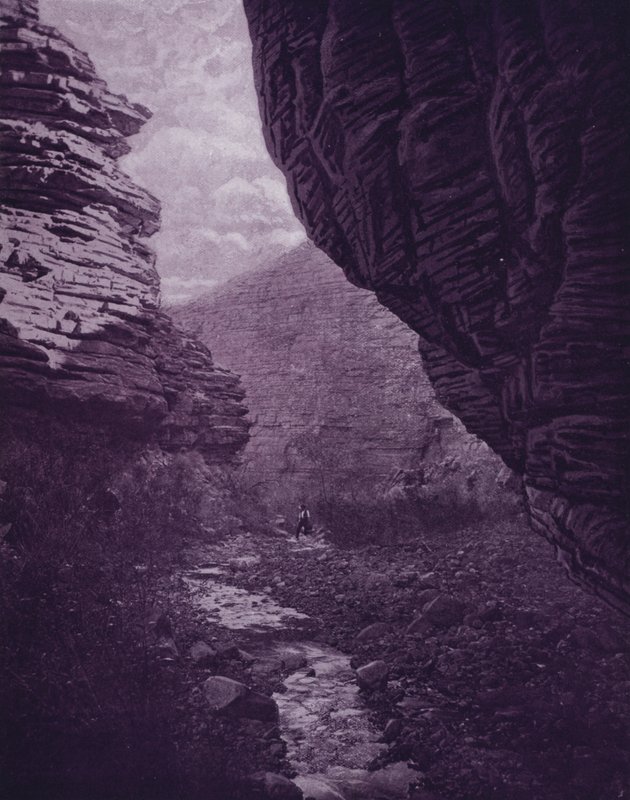 Grand Canyon do Colorado, perto do Templo do Conjunto (foto a p/b) de American Photographer (after)