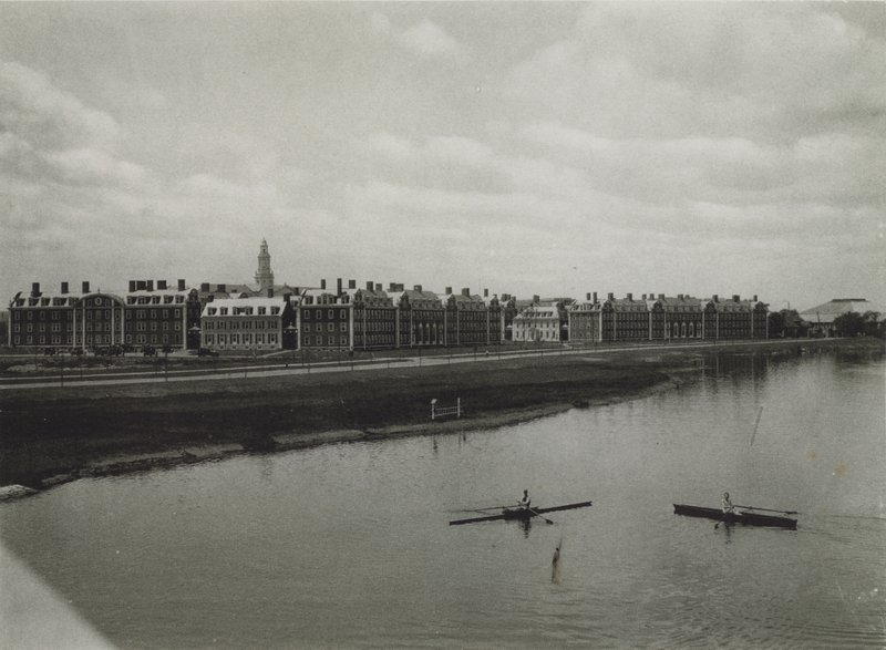Universidade de Harvard: Graduate School of Business Administration de Charles River (foto a p/b) de American Photographer (after)