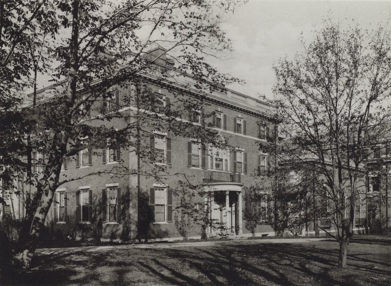 Universidade de Harvard: Residência do Presidente Lowell (foto a p/b) de American Photographer (after)