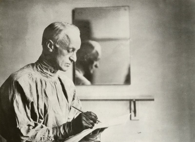 Harvey Cushing, neurocirurgião, retrato (foto a p/b) de American Photographer (after)