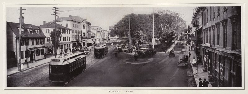 Newport, Rhode Island: Washington Square (foto a p/b) de American Photographer (after)