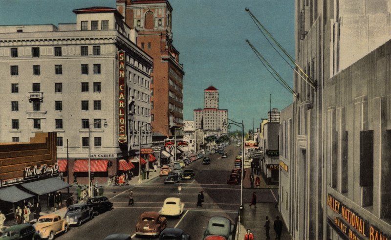Phoenix, Arizona: Central Avenue, Looking North from the Adams Hotel (foto) de American Photographer (after)