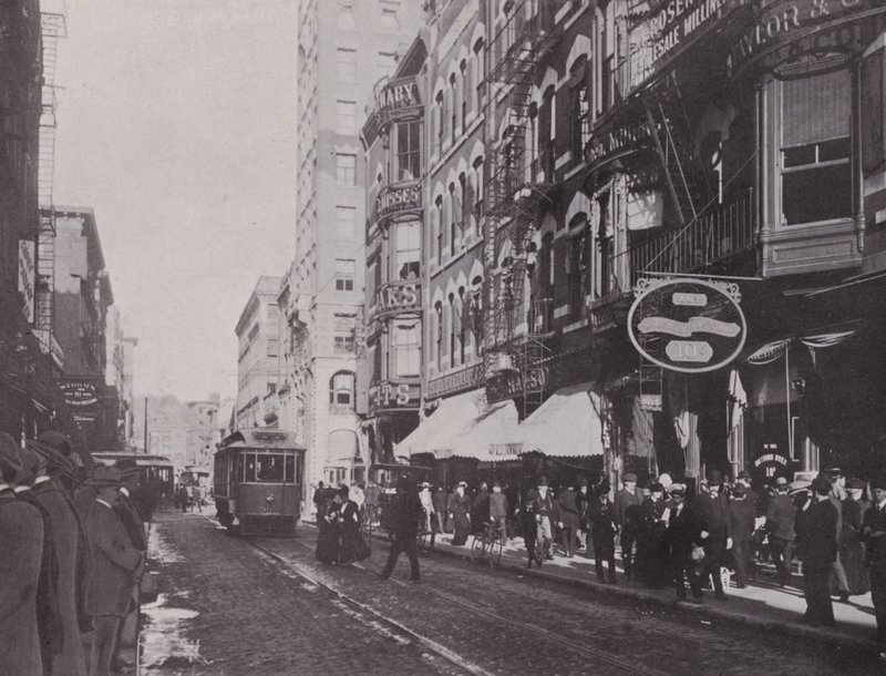 Providence, Rhode Island: Westminster Street (foto a p/b) de American Photographer (after)