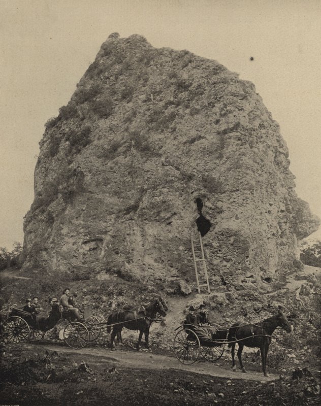 Sugarloaf Rock, Mackinac Island, Michigan (foto a p/b) de American Photographer (after)