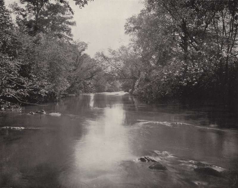 Rio Swannanoa, Carolina do Norte (foto a p/b) de American Photographer (after)
