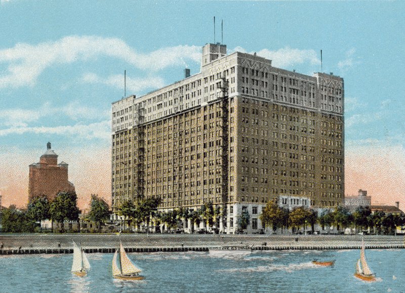 Edifício American Furniture Mart (foto colorida) de American Photographer