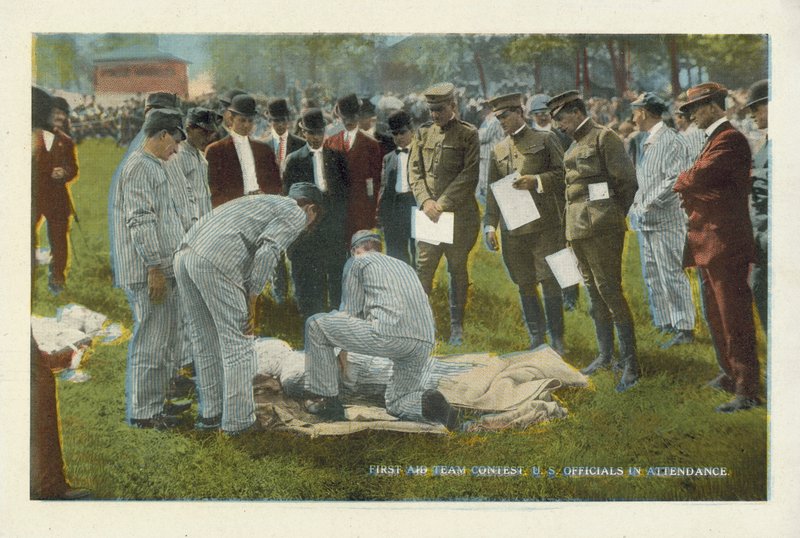 Exploração mineira americana: Concurso de equipas de primeiros socorros, presença de funcionários dos EUA (fotografia a cores) de American Photographer