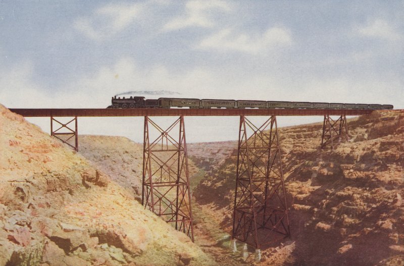 Canyon Diablo, Arizona (fotografia a cores) de American Photographer