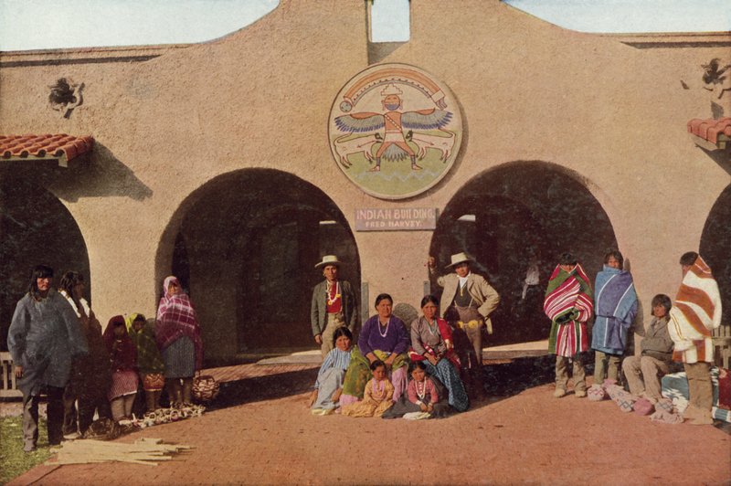 Edifício indiano, Albuquerque, Novo México (foto colorida) de American Photographer