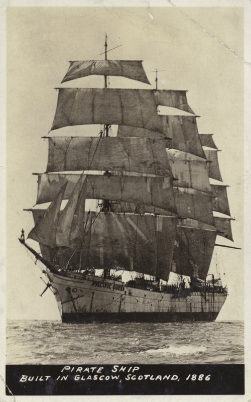 Navio pirata, construído em Glasgow, na Escócia, em 1886 de American Photographer