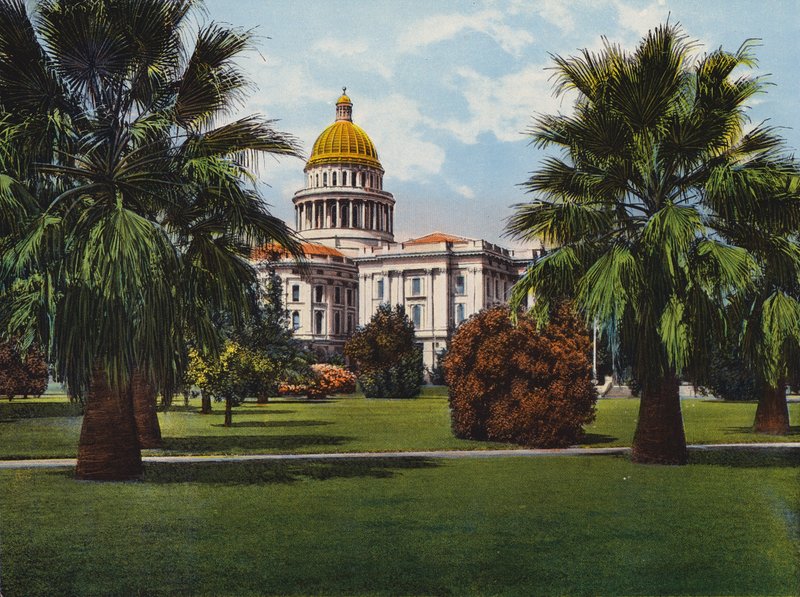 Capitólio do Estado, Sacramento, Califórnia (fotografia a cores) de American Photographer