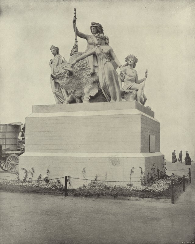 O memorial de Albert de American Photographer