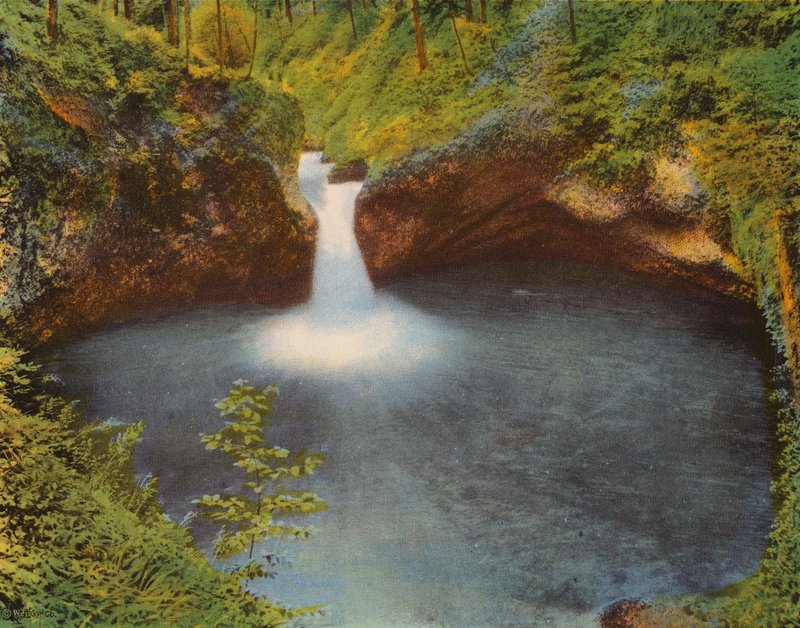 O Punch Bowl em Eagle Creek (fotografia a cores) de American Photographer
