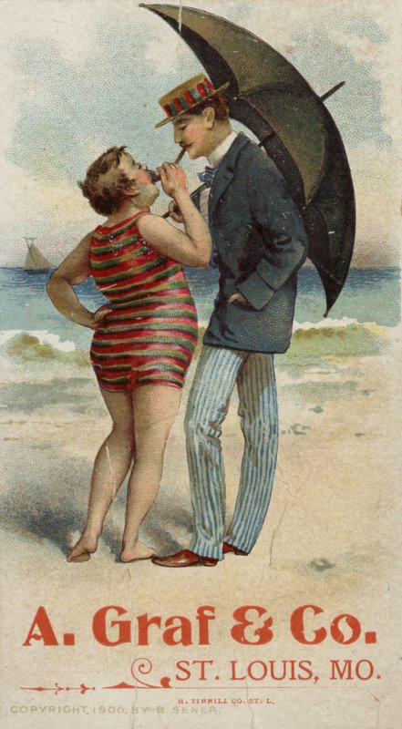 Casal fumando na praia de American School