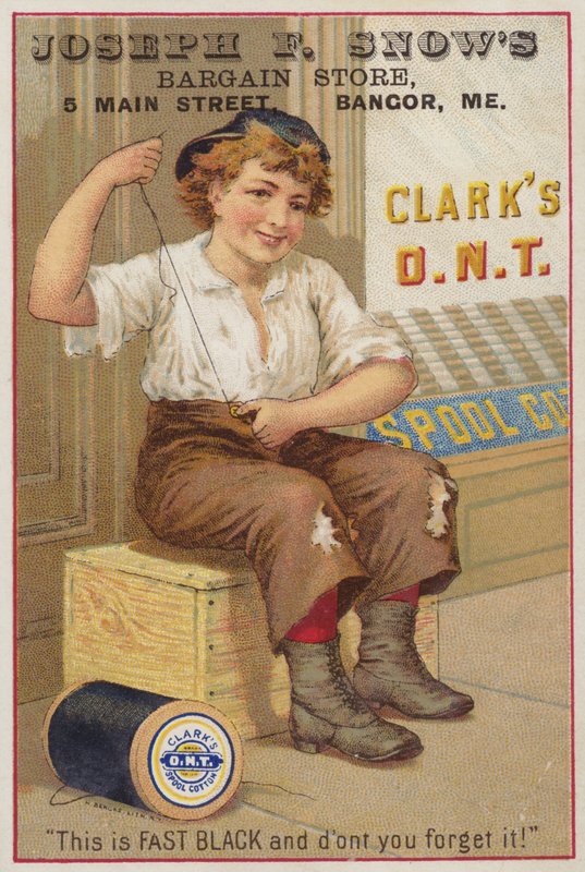 Menina, costurando, botão, ligado, calças de American School